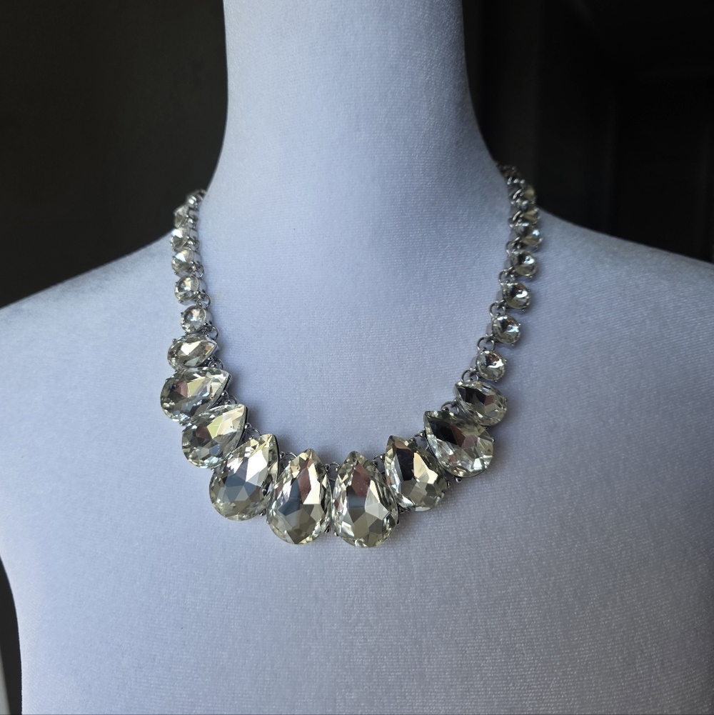 Elegant Silver Crystal Necklace